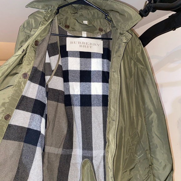 VINTAGE BURBERRY COAT